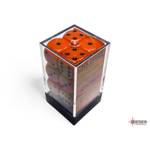 RSL Gaming AB | Opaque 12mm d6 Red/white Dice Block (36 dice)