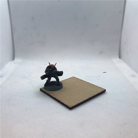 RSL Gaming AB | Fyrkantig 60mm MDF-bas