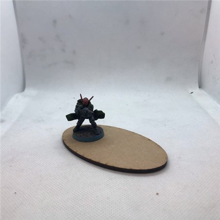 RSL Gaming AB | Oval 90x52mm MDF-bas