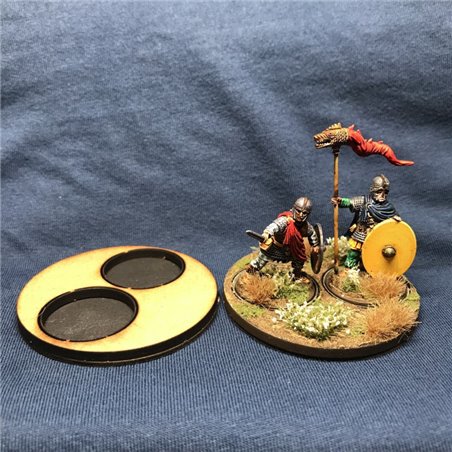 RSL Gaming AB | SAGA Hero-sabotbas, 2x25mm runda till 60mm