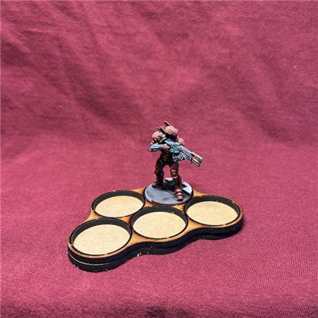 RSL Gaming AB | Skirmish-tray, 5x25mm