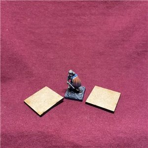 RSL Gaming AB | Fyrkantig 20mm MDF-bas